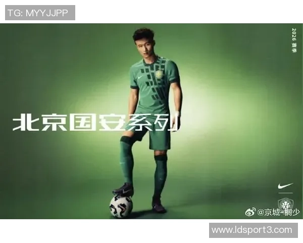 林良铭畅谈足球梦想与更衣室性格展现个性魅力